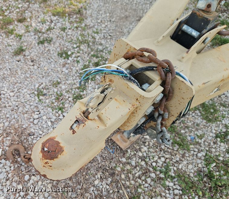 image for item DT7667 Unverferth SeedRunner 2750 seed tender