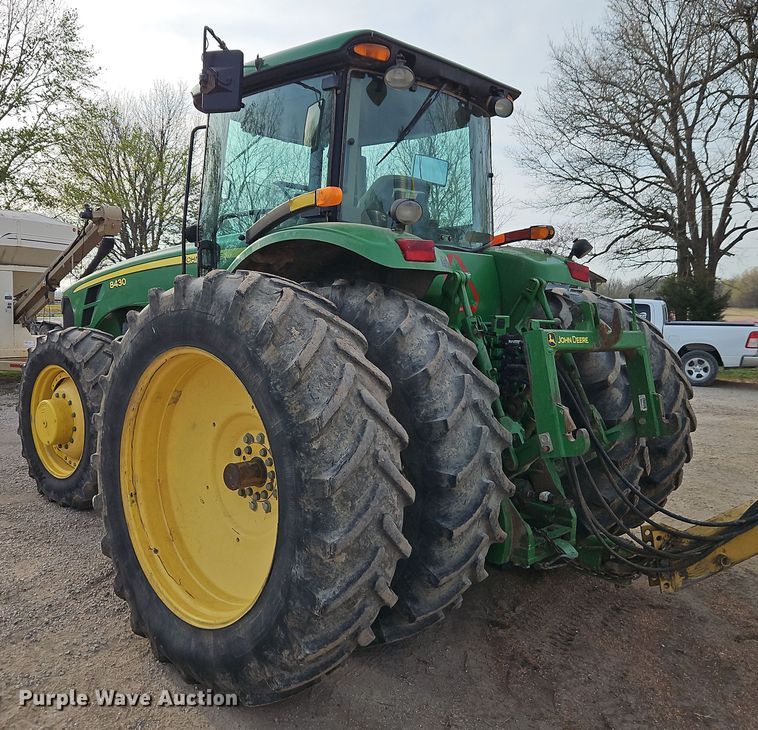image for item DT7669 2006 John Deere 8430 MFWD tractor