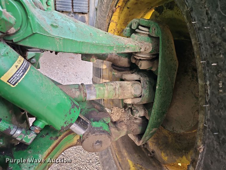 image for item DT7669 2006 John Deere 8430 MFWD tractor