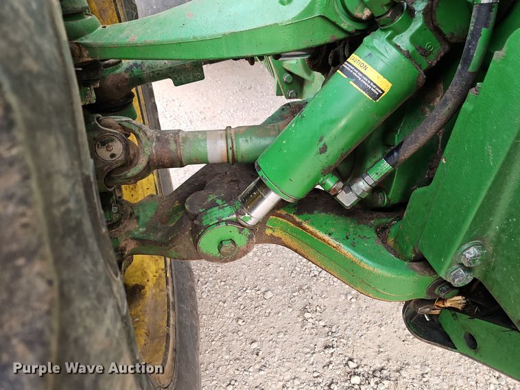 image for item DT7669 2006 John Deere 8430 MFWD tractor