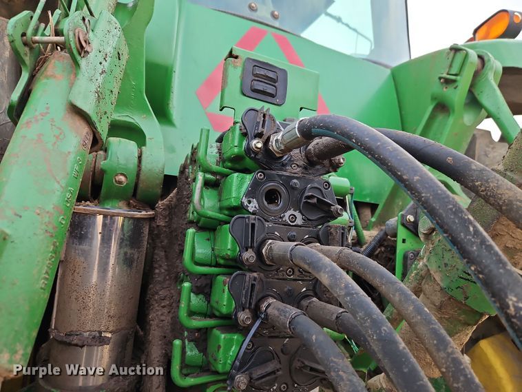 image for item DT7669 2006 John Deere 8430 MFWD tractor