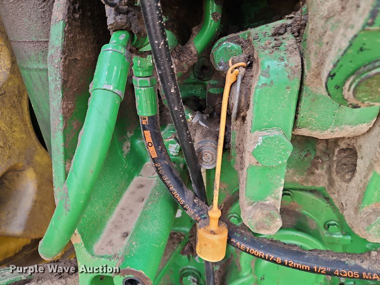 image for item DT7669 2006 John Deere 8430 MFWD tractor