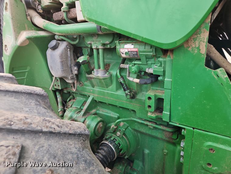 image for item DT7669 2006 John Deere 8430 MFWD tractor