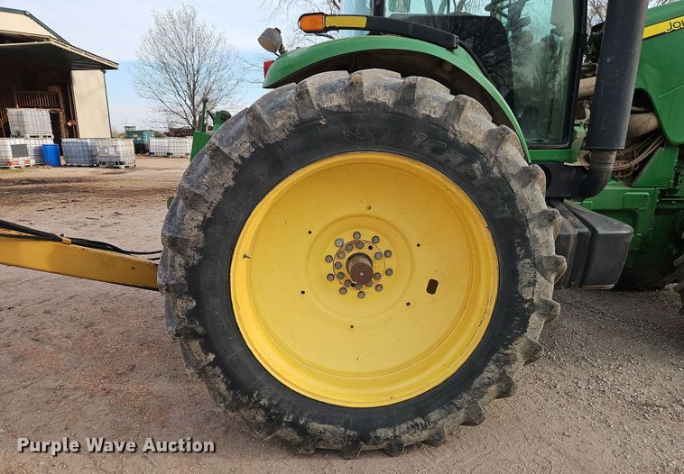 image for item DT7669 2006 John Deere 8430 MFWD tractor