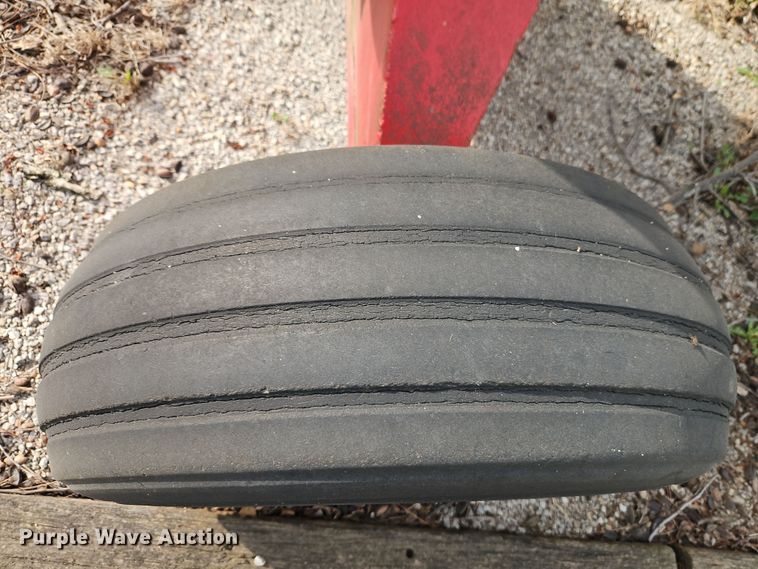 image for item DT7672 Fuel tank trailer