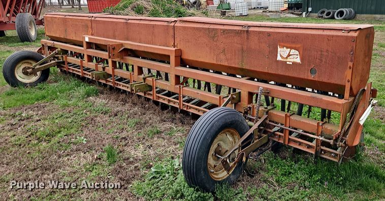 image for item DT7678 Tye grain drill