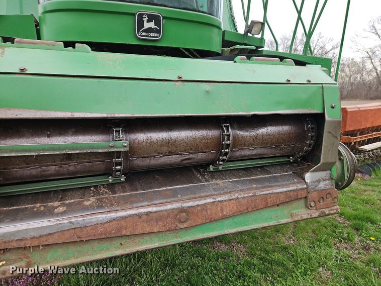 image for item DT7679 1998 John Deere 9610 RWA combine