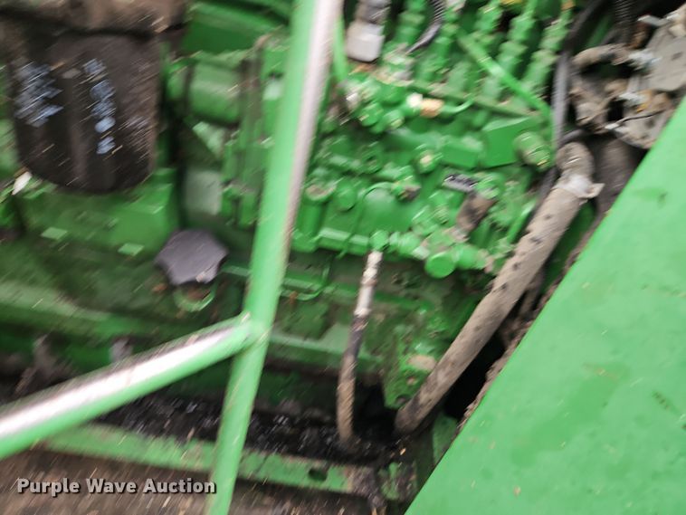 image for item DT7679 1998 John Deere 9610 RWA combine