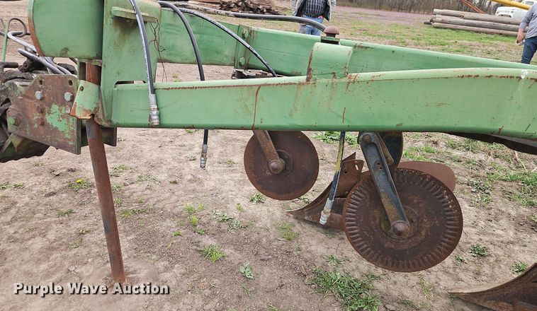 image for item DT7681 John Deere A2800 seven bottom plow