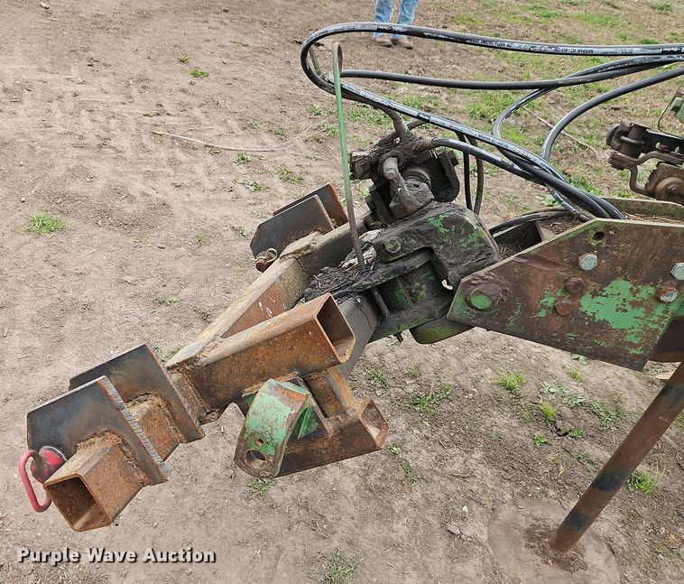 image for item DT7681 John Deere A2800 seven bottom plow