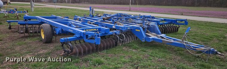 image for item DT7684 Landoll 7431-26 vertical tillage
