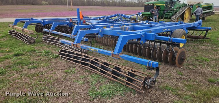 image for item DT7684 Landoll 7431-26 vertical tillage
