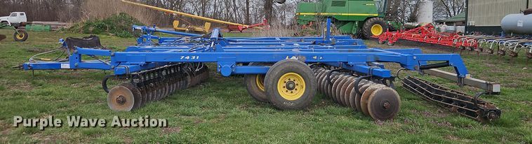 image for item DT7684 Landoll 7431-26 vertical tillage