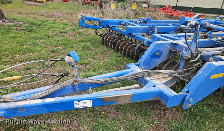 image for item DT7684 Landoll 7431-26 vertical tillage