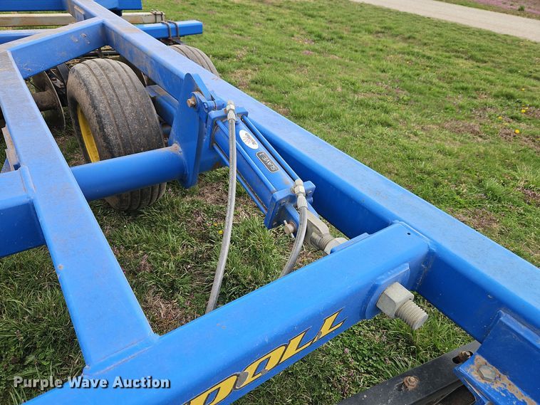 image for item DT7684 Landoll 7431-26 vertical tillage