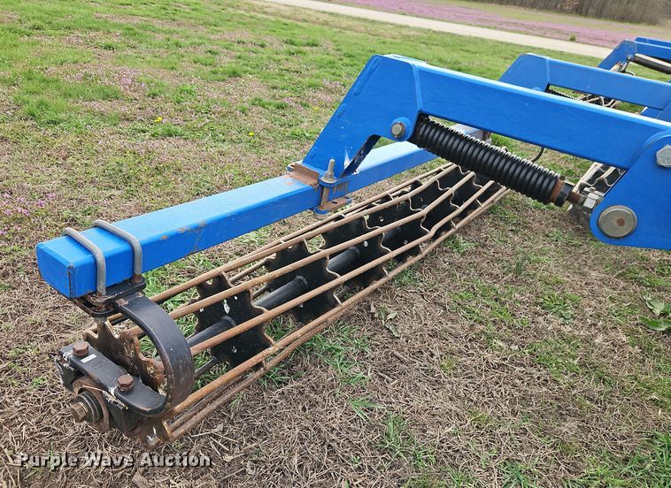 image for item DT7684 Landoll 7431-26 vertical tillage