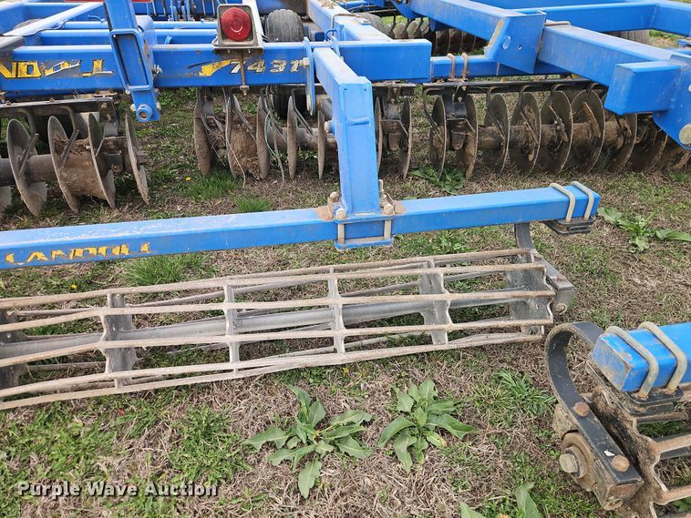 image for item DT7684 Landoll 7431-26 vertical tillage