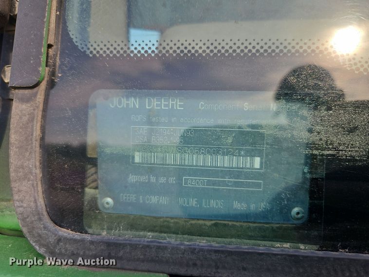 image for item DT7685 1999 John Deere 8400T tractor