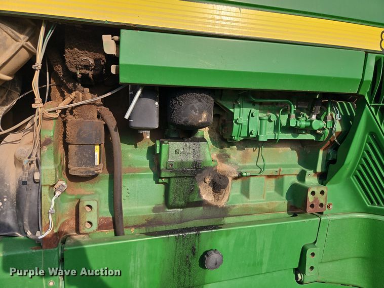 image for item DT7685 1999 John Deere 8400T tractor