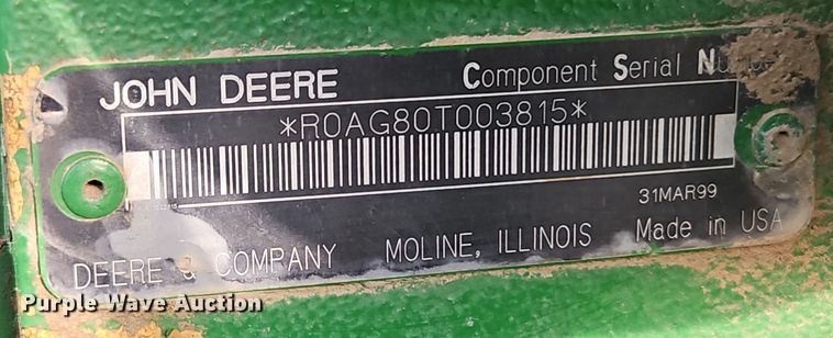 image for item DT7685 1999 John Deere 8400T tractor