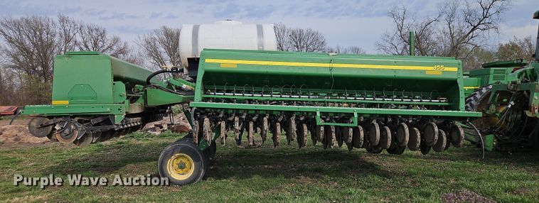 image for item DT7686 John Deere 455 grain drill