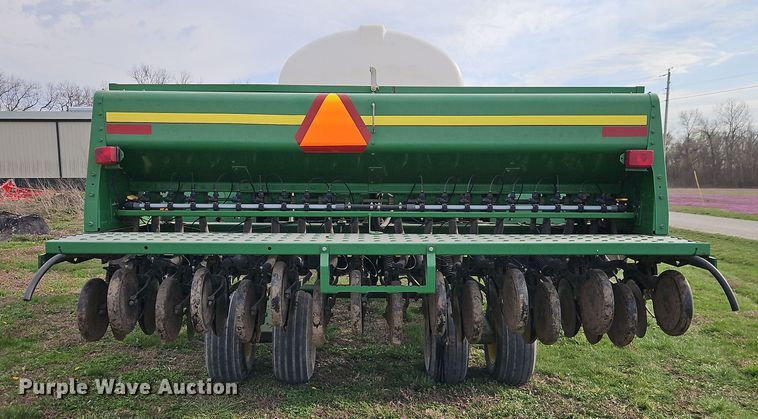 image for item DT7686 John Deere 455 grain drill