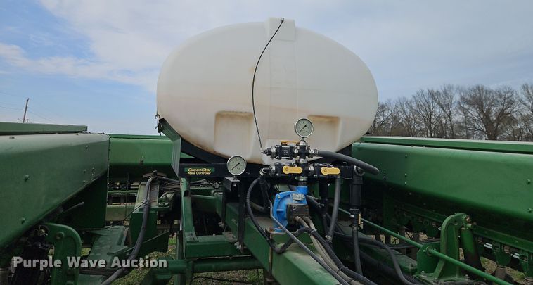 image for item DT7686 John Deere 455 grain drill