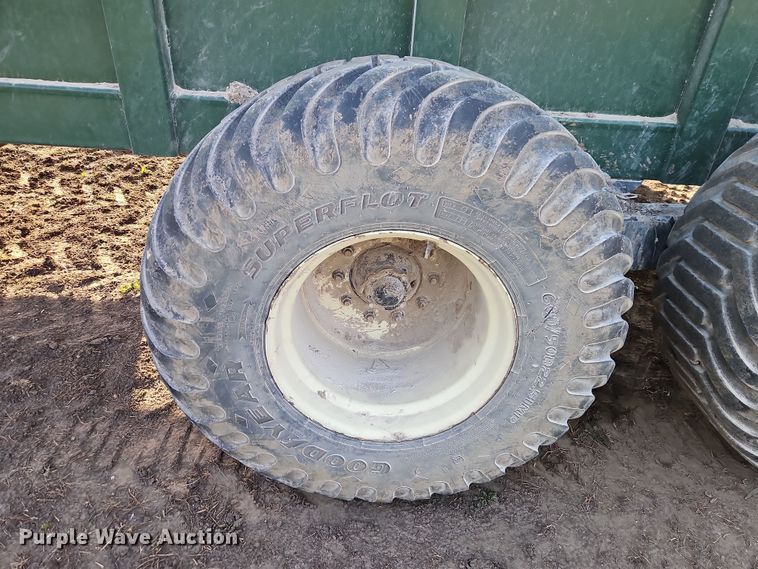 image for item DT7687 Arts Way 690700 manure spreader