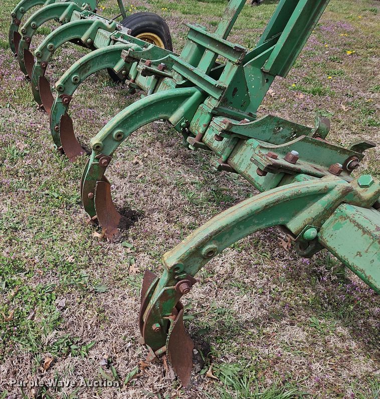 image for item DT7694 John Deere toolbar