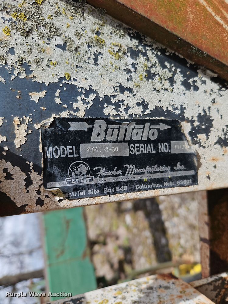 image for item DT7695 Buffalo 4640-3-30 row crop cultivator