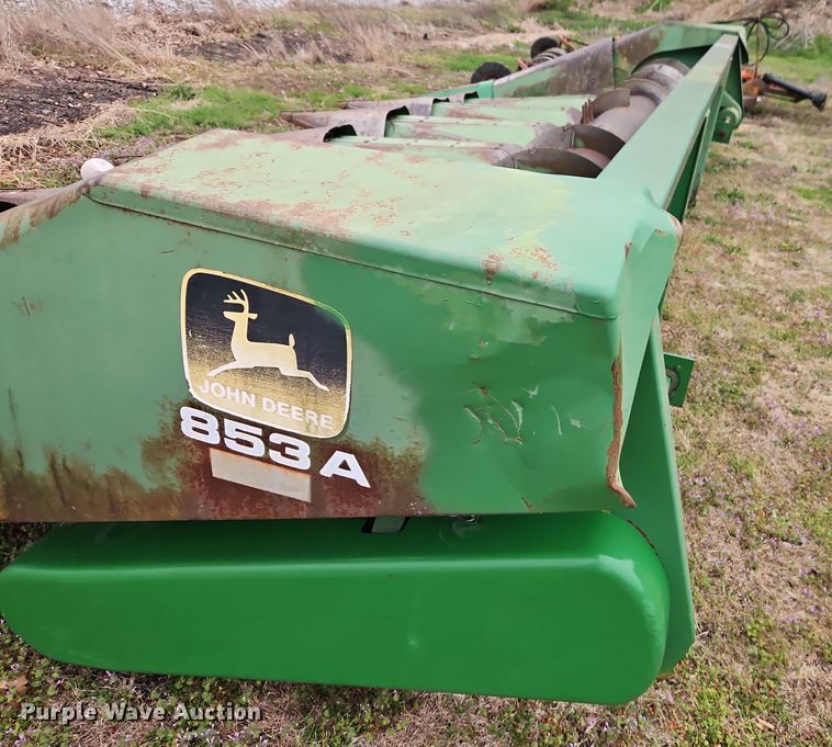 image for item DT7702 John Deere 853A all-crop head