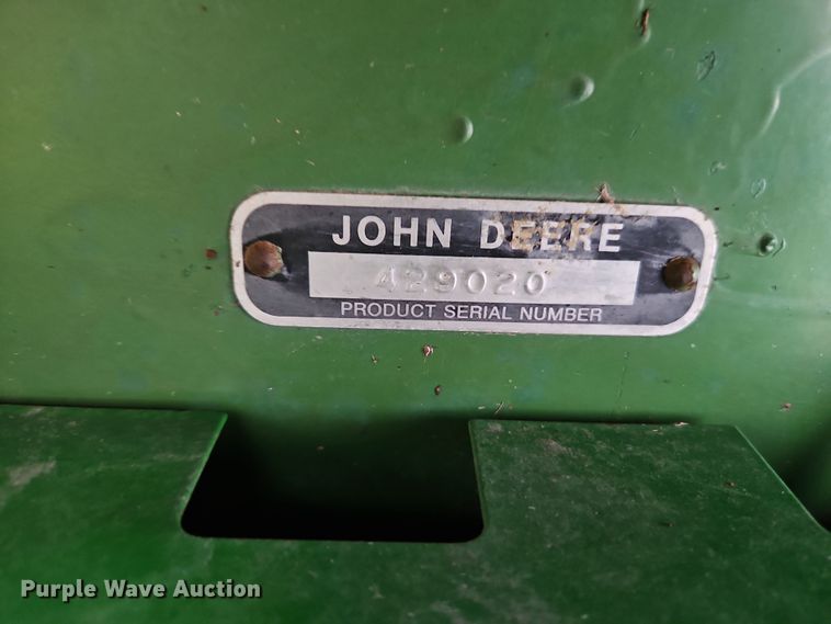 image for item DT7702 John Deere 853A all-crop head