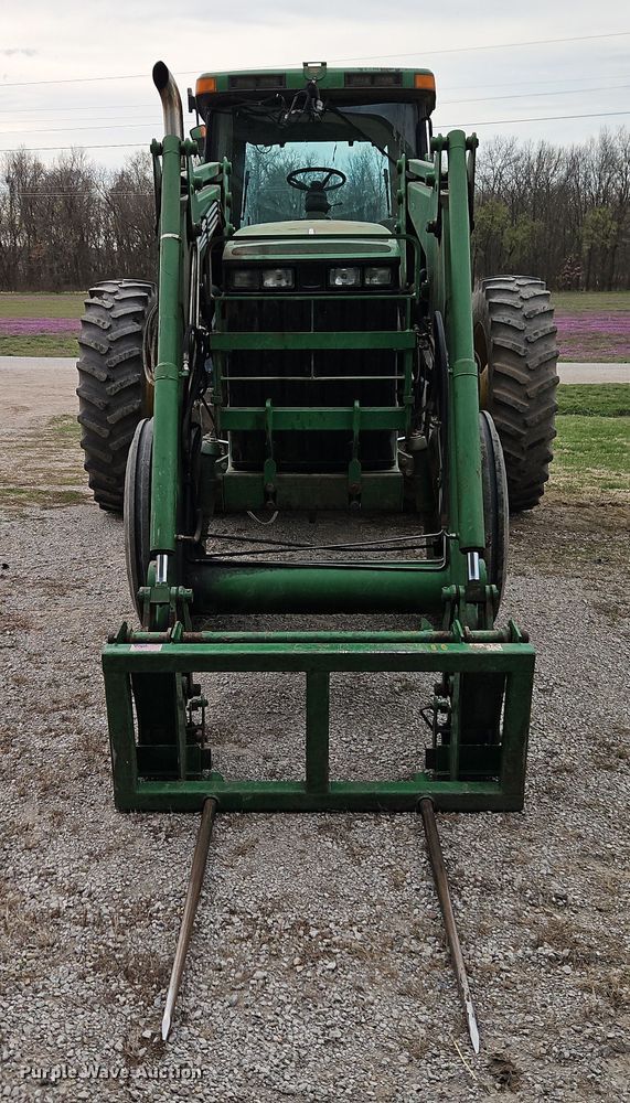 image for item DT7708 1995 John Deere 8100 tractor