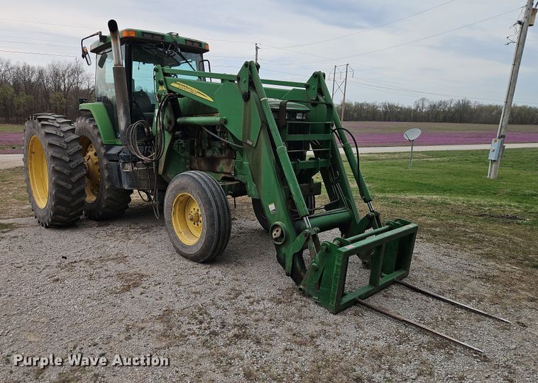 image for item DT7708 1995 John Deere 8100 tractor