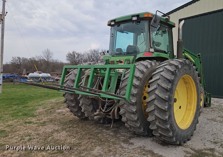 image for item DT7708 1995 John Deere 8100 tractor