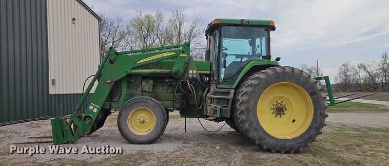 image for item DT7708 1995 John Deere 8100 tractor