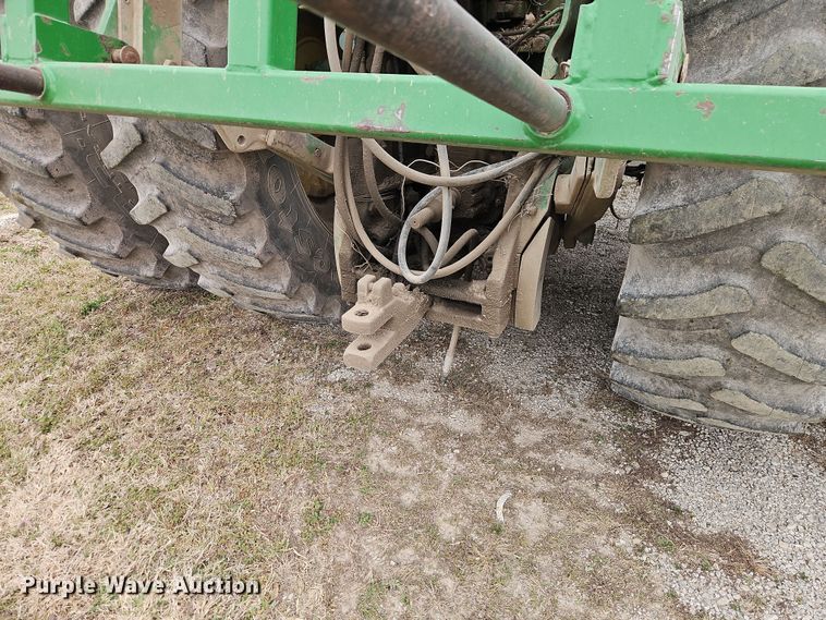 image for item DT7708 1995 John Deere 8100 tractor