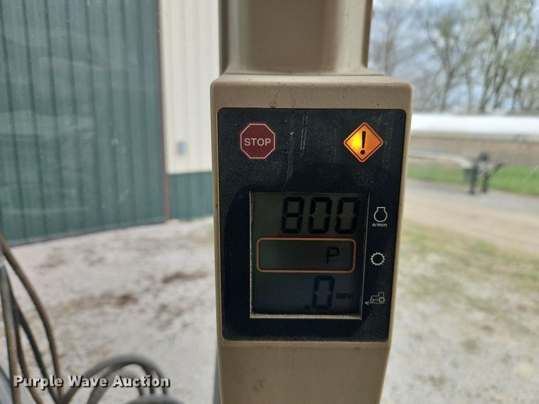 image for item DT7708 1995 John Deere 8100 tractor