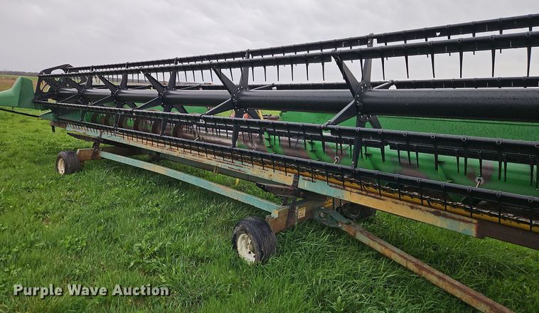 image for item DT7715 John Deere 930F flex head