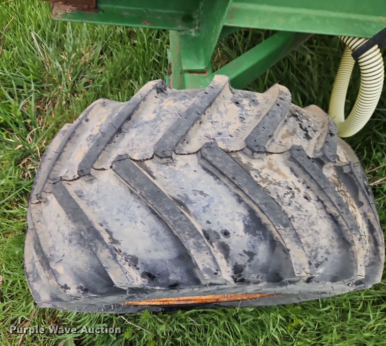 image for item DT7718 Tank trailer