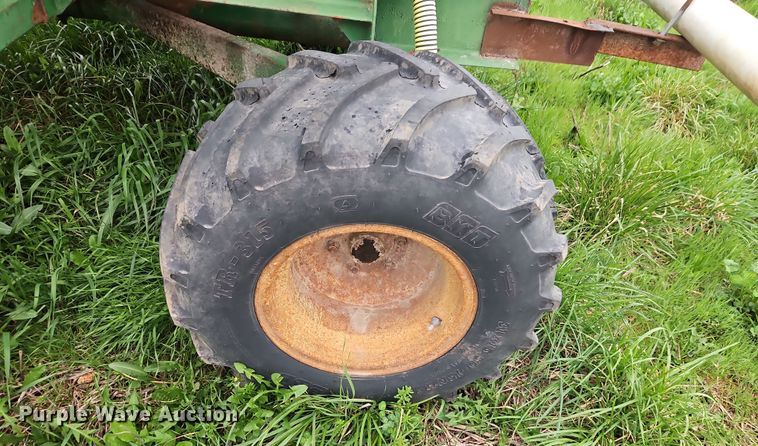 image for item DT7718 Tank trailer