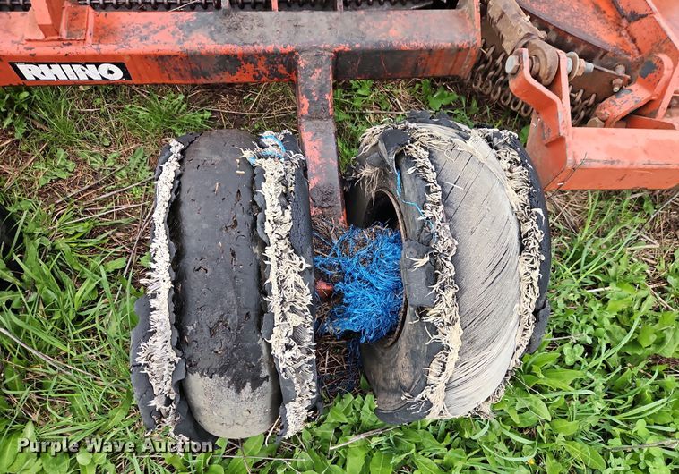 image for item DT7719 Rhino SR15 batwing rotary mower