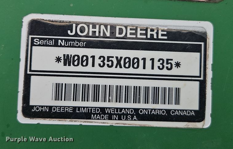 image for item DT7720 John Deere 135 feed mixer