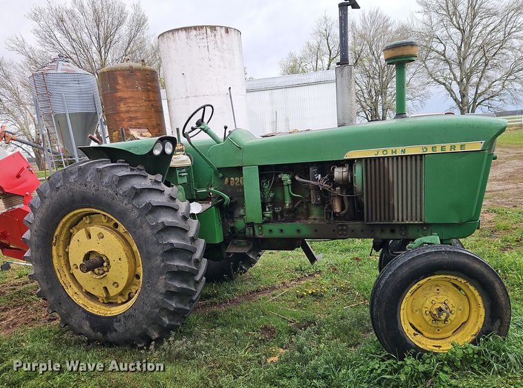 image for item DT7724 1966 John Deere 4020 tractor