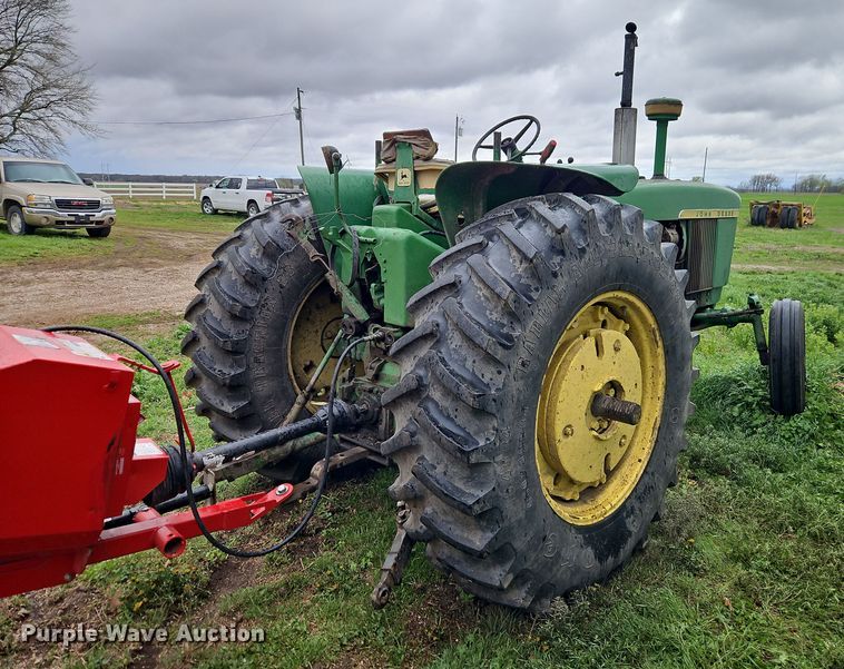 image for item DT7724 1966 John Deere 4020 tractor