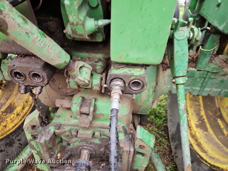 image for item DT7724 1966 John Deere 4020 tractor