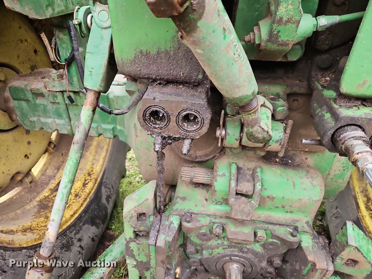 image for item DT7724 1966 John Deere 4020 tractor