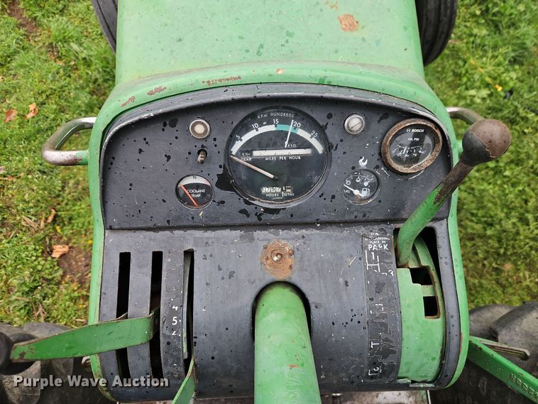 image for item DT7724 1966 John Deere 4020 tractor