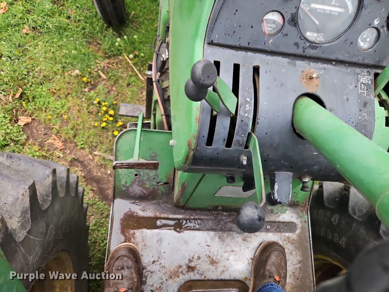 image for item DT7724 1966 John Deere 4020 tractor