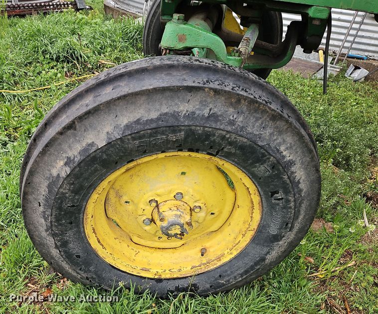 image for item DT7724 1966 John Deere 4020 tractor